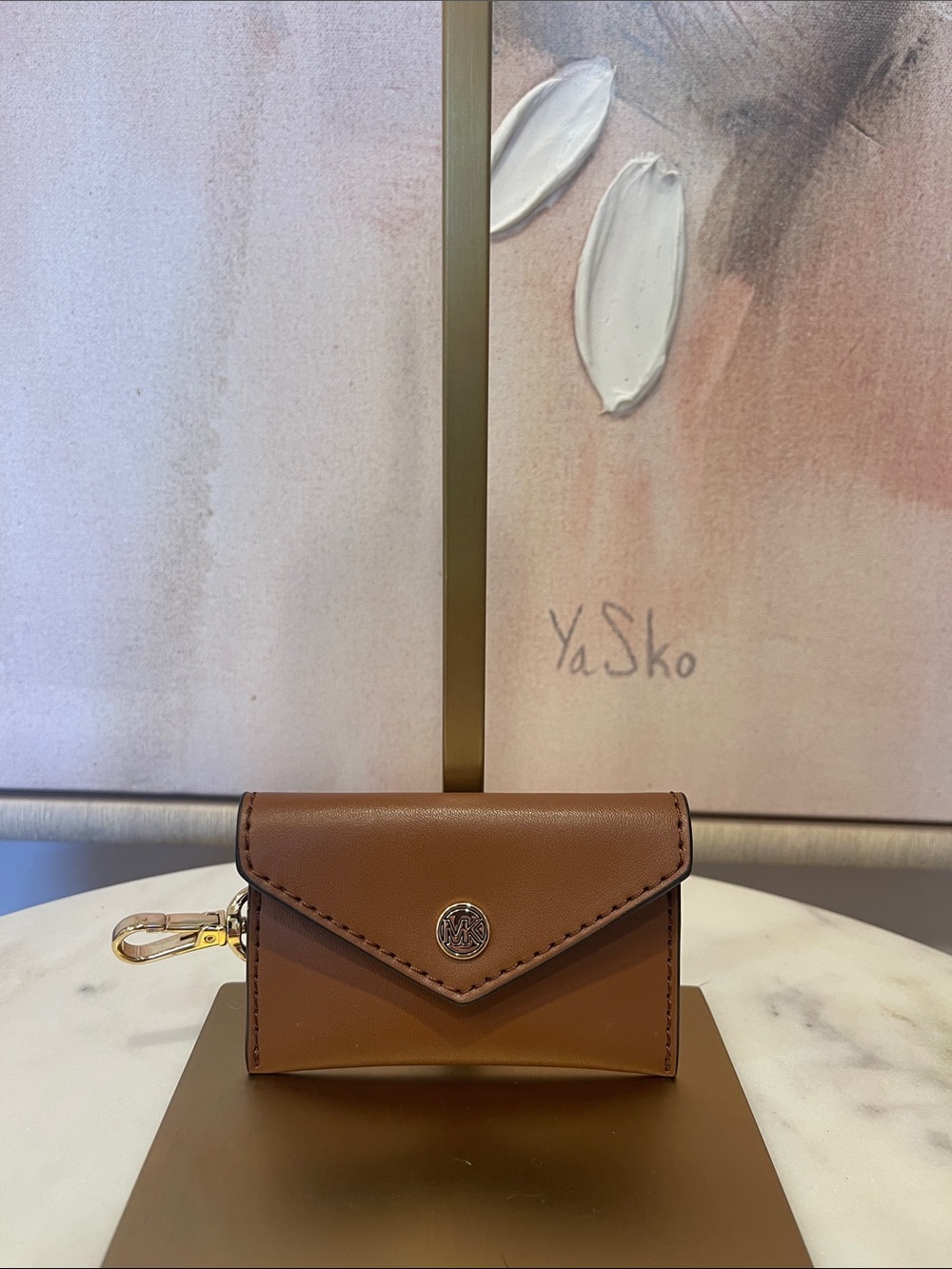 NWOT Michael Kors Brown Leather Key & Card Holder with Gold Hardware